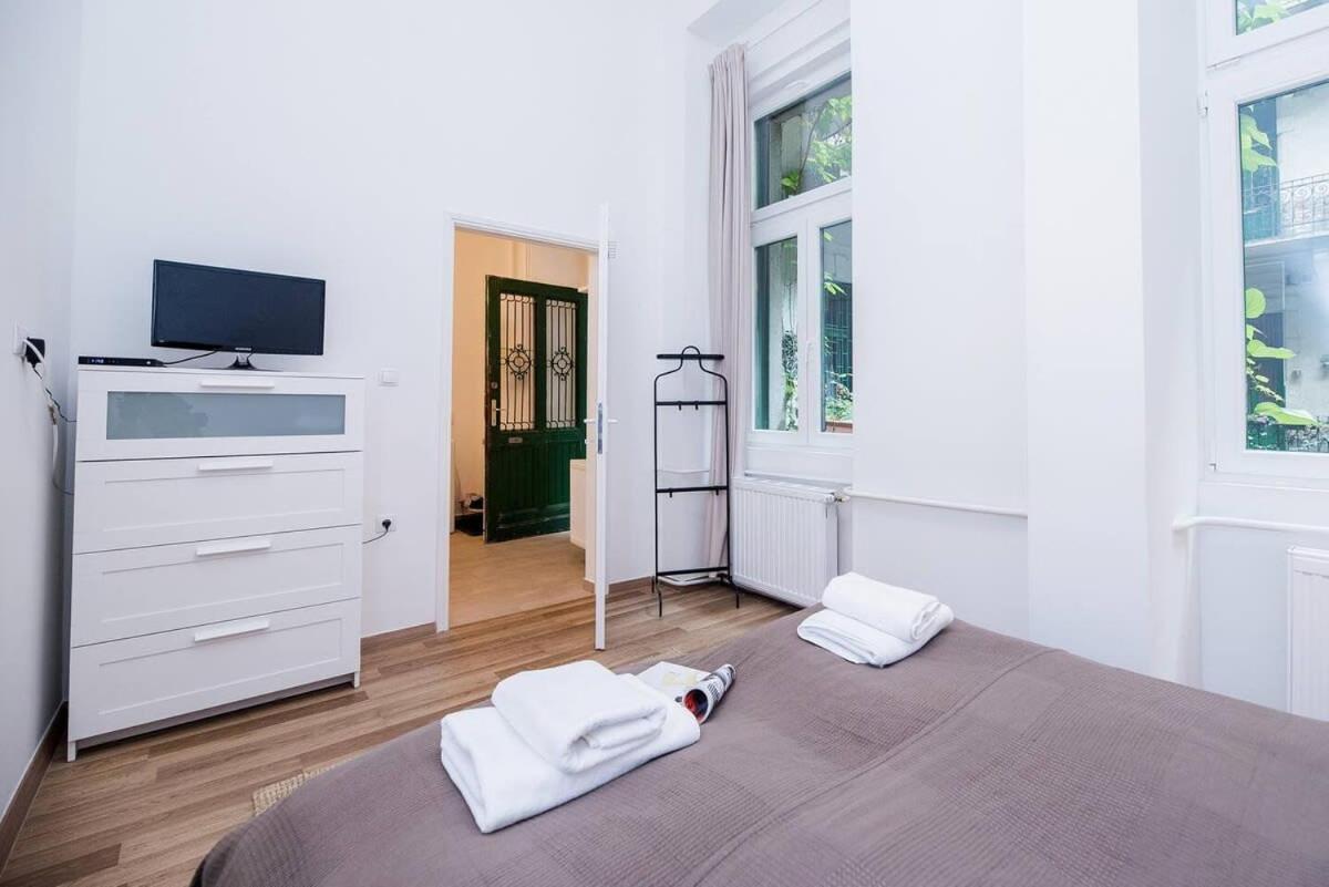 Brand New Central Ac Apartment Budapest Ngoại thất bức ảnh